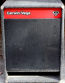 Basreflexkast Cerwin Vega B118